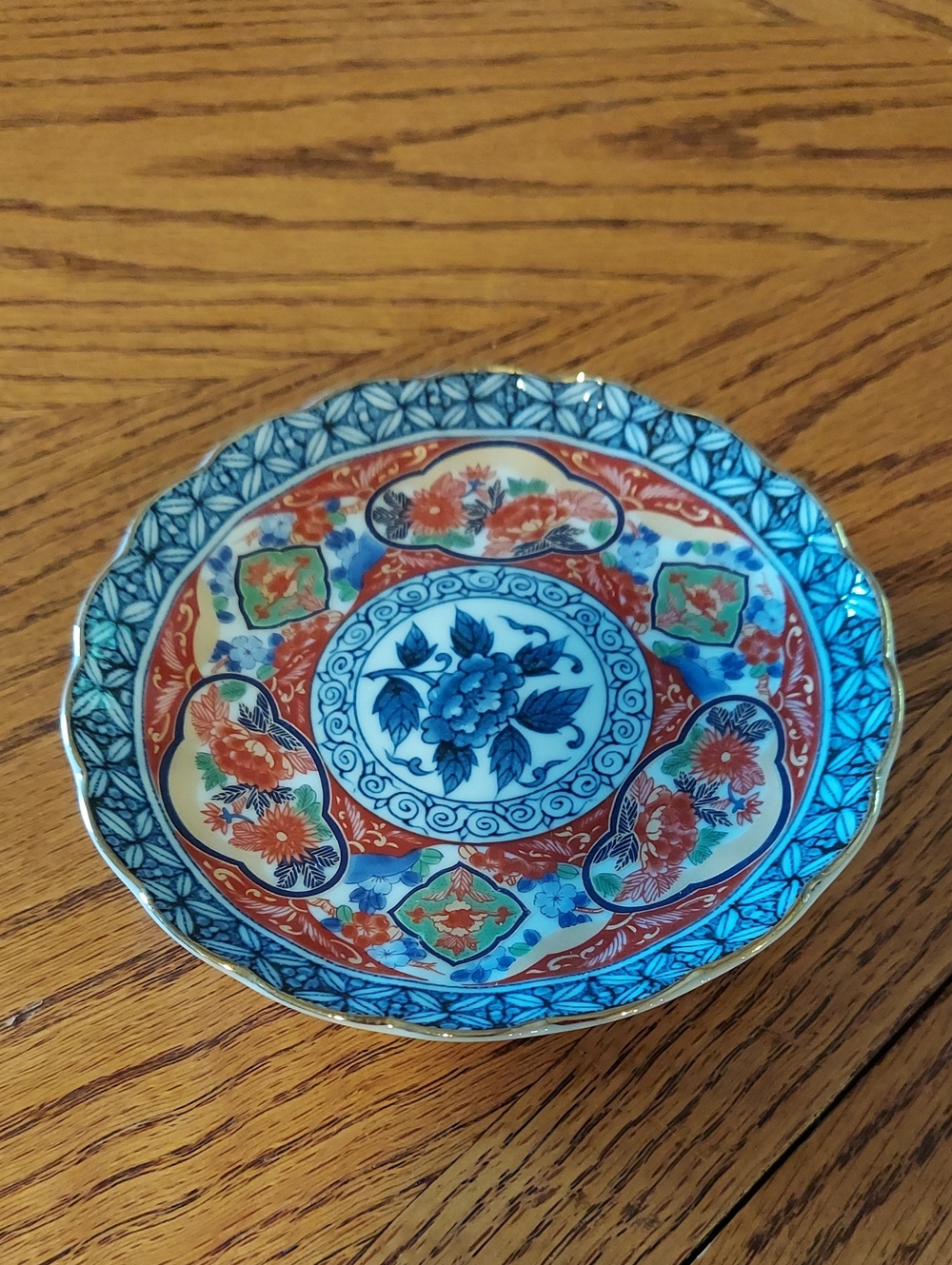 Vintage Japanese IMARI Hand Painted Dish